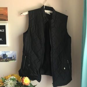 Black Puff Vest